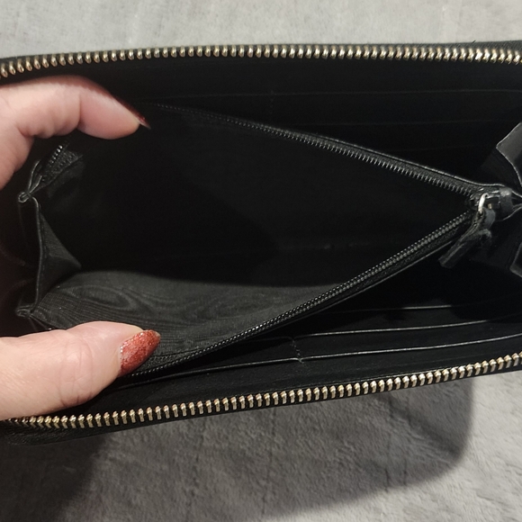 Gucci Microguccissima Wallet - Picture 5 of 8